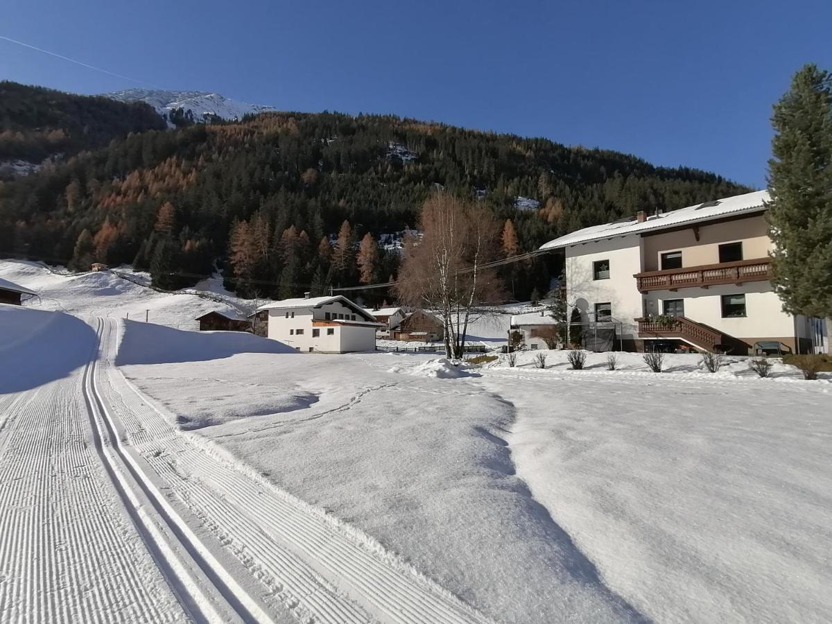 Mooshof Lägenhet Kaunertal Exteriör bild